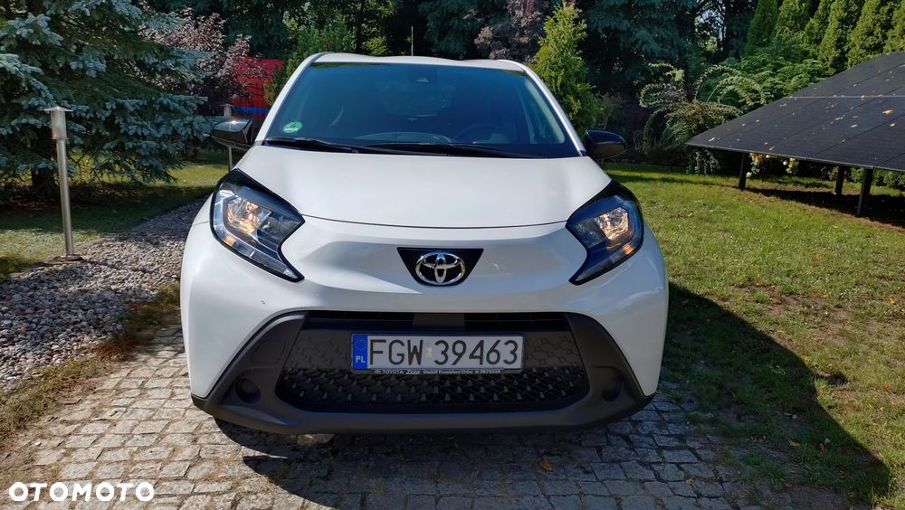 Toyota Aygo X 1.0 VVT-i X-play - 3