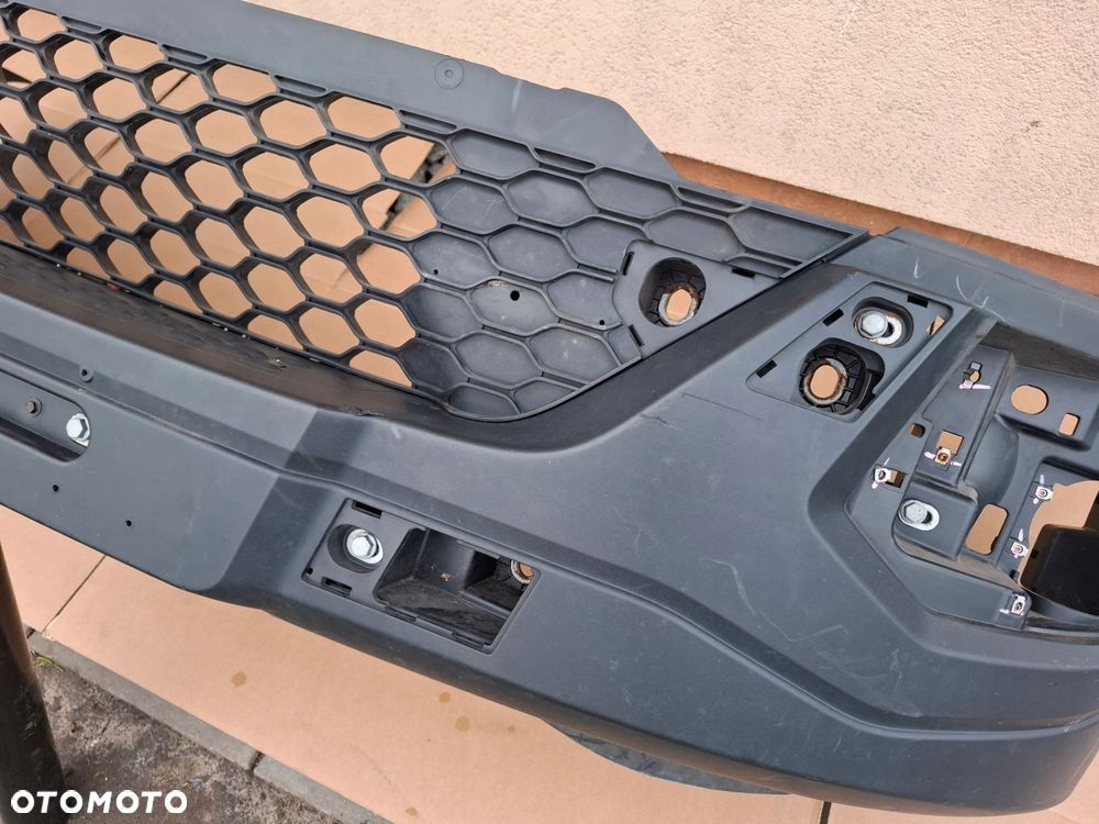 zderzak przód iveco daily iv oryginał nie klejony - 5