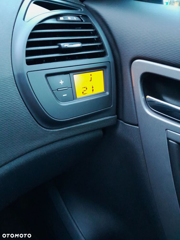 Citroën C4 Picasso THP 150 EGS6 Exclusive - 18
