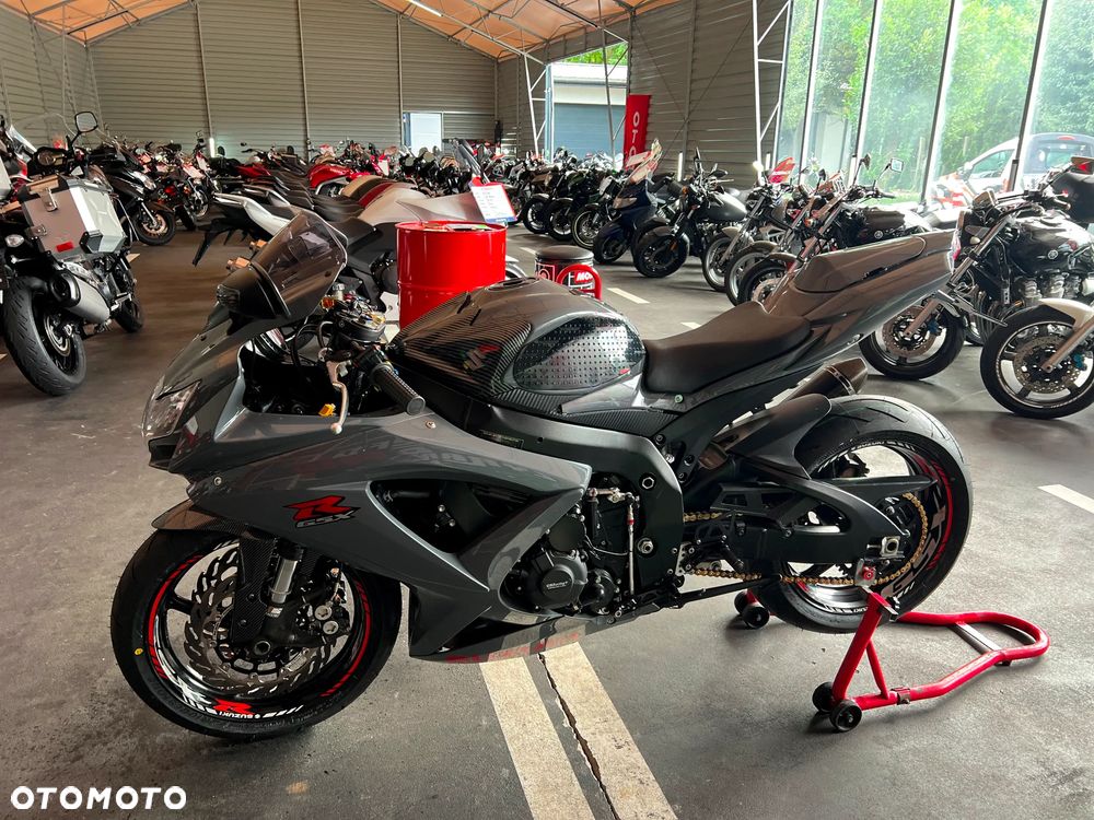 Suzuki GSX-R - 13