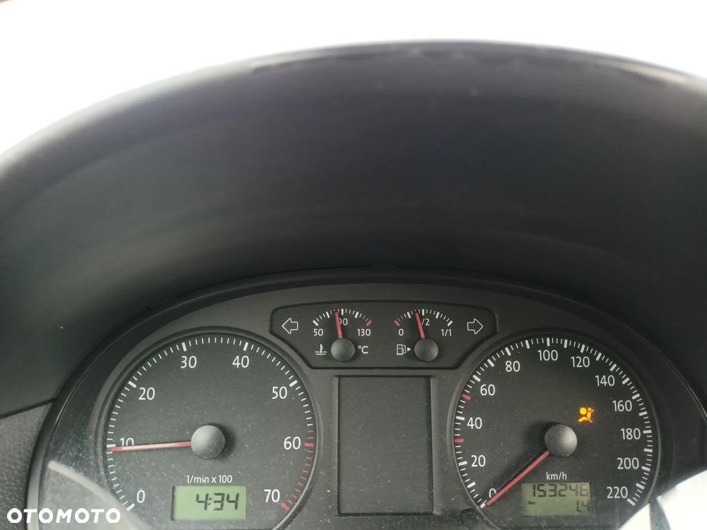 Volkswagen Polo - 13