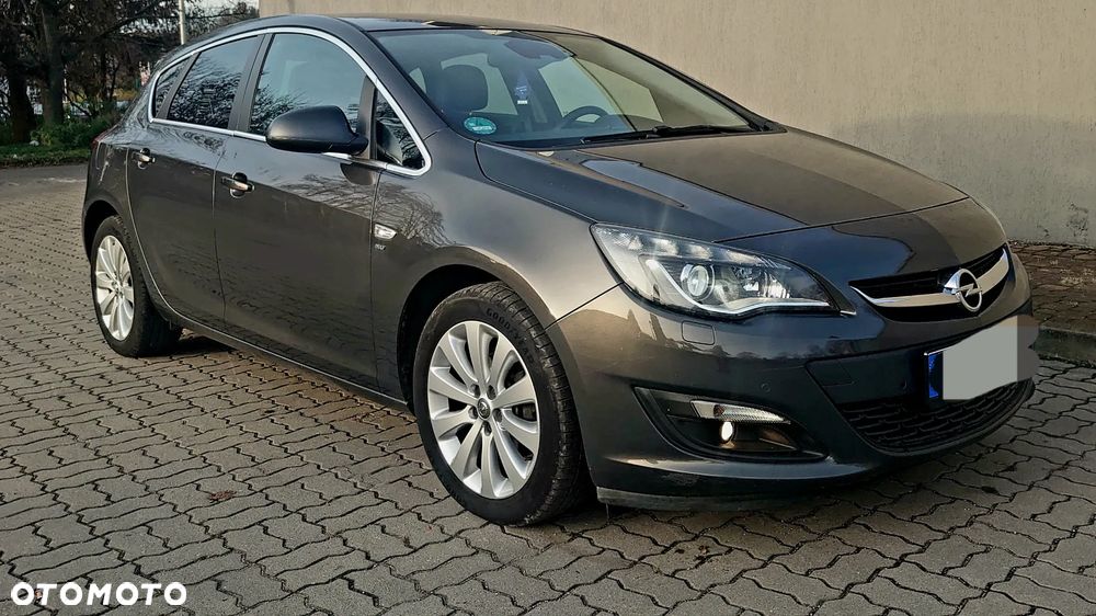 Opel Astra 1.4 Turbo Exklusiv - 4