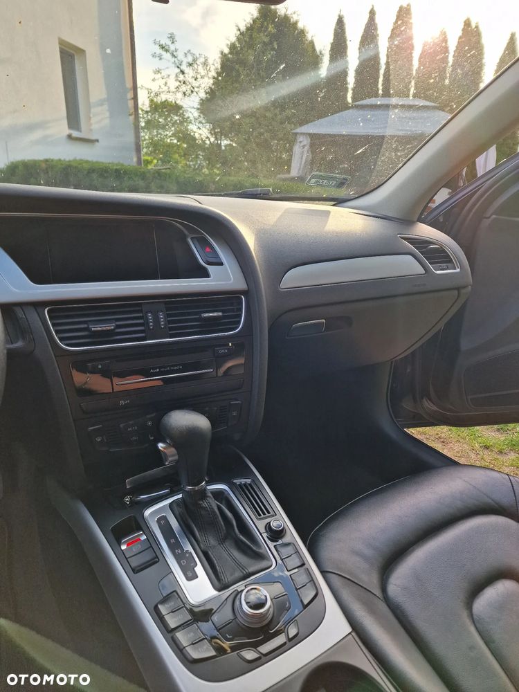 Audi A4 Avant 2.0 TDI Multitronic - 17