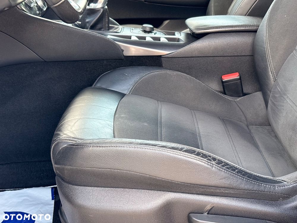 Citroën DS5 2.0 HDi SoChic - 12