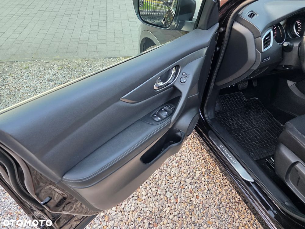 Nissan Qashqai 1.3 DIG-T DCT N-CONNECTA - 11