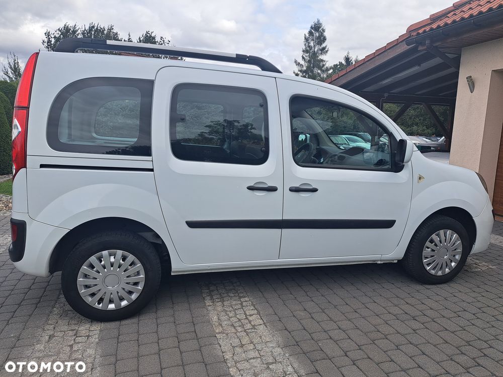 Renault Kangoo 1.6 8V 90 Happy Family - 5
