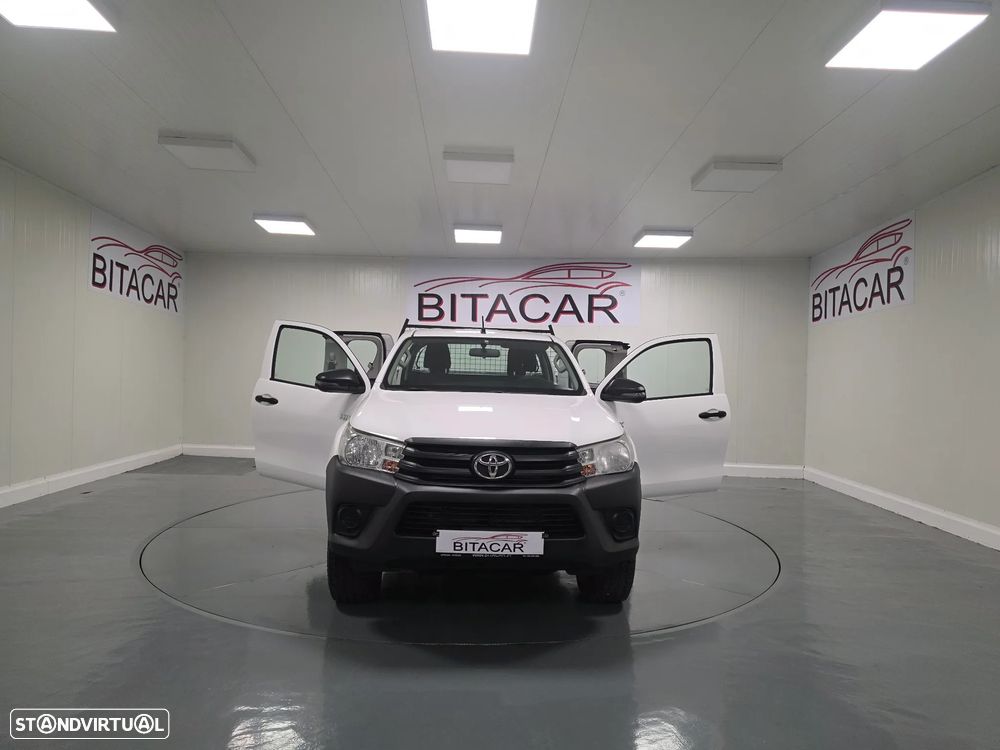 Toyota HILUX  2.4 D-4D 2WD CD - 11