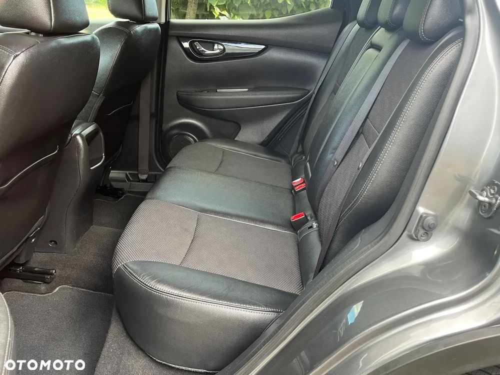 Nissan Qashqai 1.6 DIG-T Tekna+ - 16