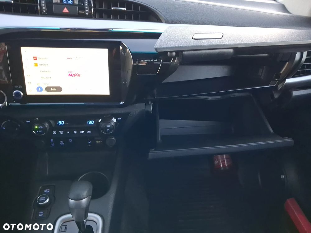 Toyota Hilux 2.8 D-4D mHEV Double Cab Executive 4x4 - 29