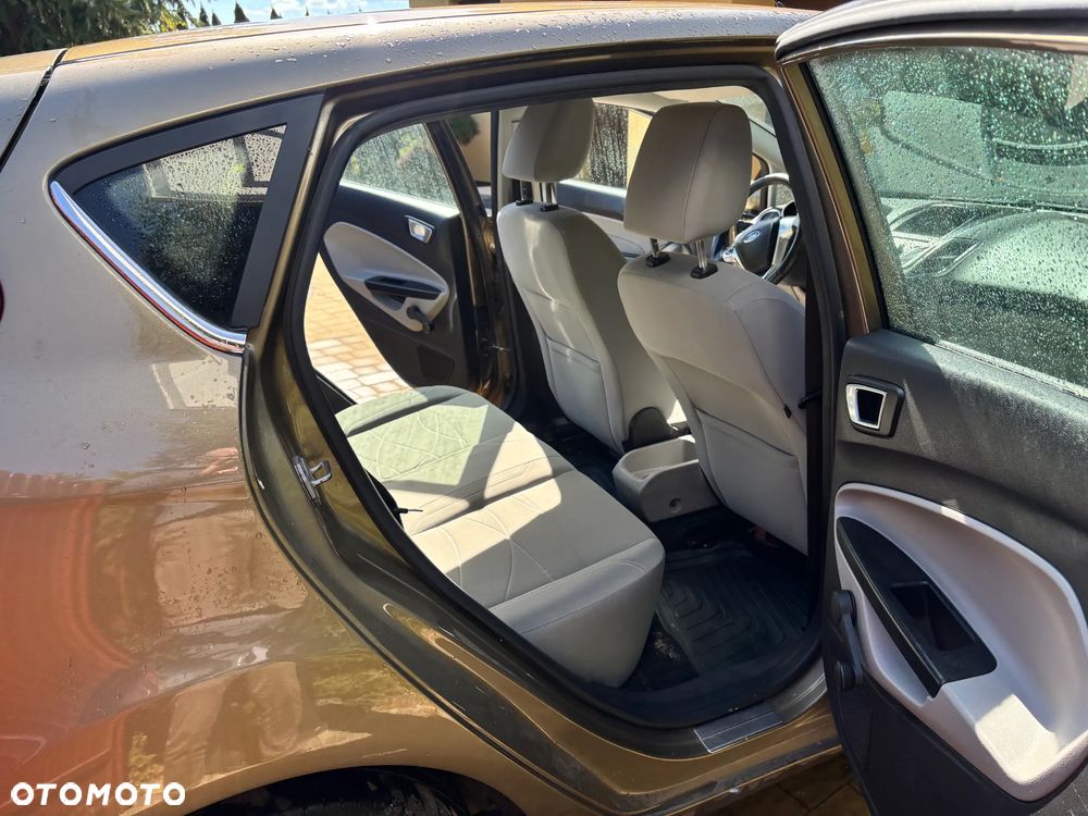 Ford Fiesta 1.25 Silver X - 8