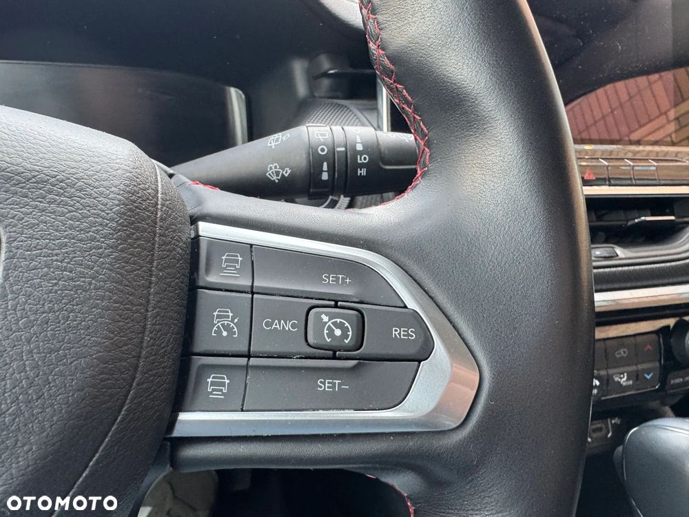 Jeep Compass - 27