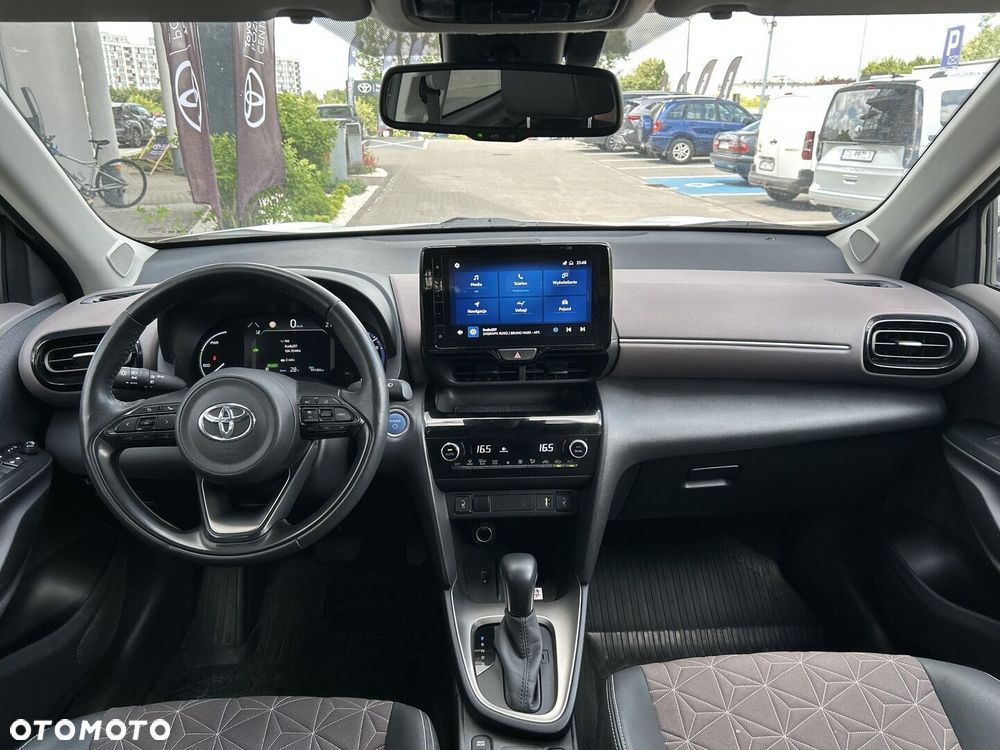 Toyota Yaris Cross - 11