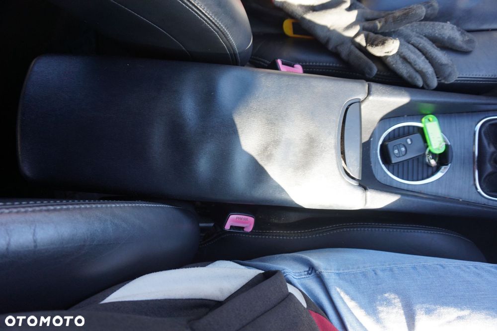 TUNEL ŚRODKOWY PODŁOKIETNIK AVENSIS III T27 PH1 58810-05020-C1 TOYOTA 2009-2011 - 2