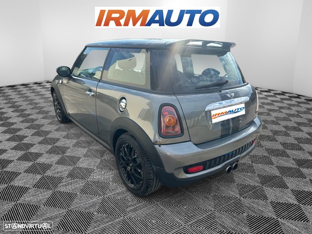 MINI 3 Portas Cooper S - 4