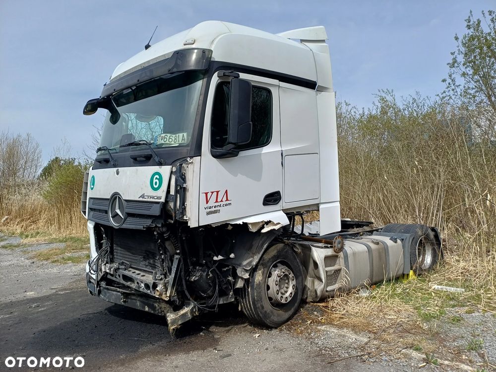 Mercedes-Benz ACTROS 1851 USZKODZONY - 16
