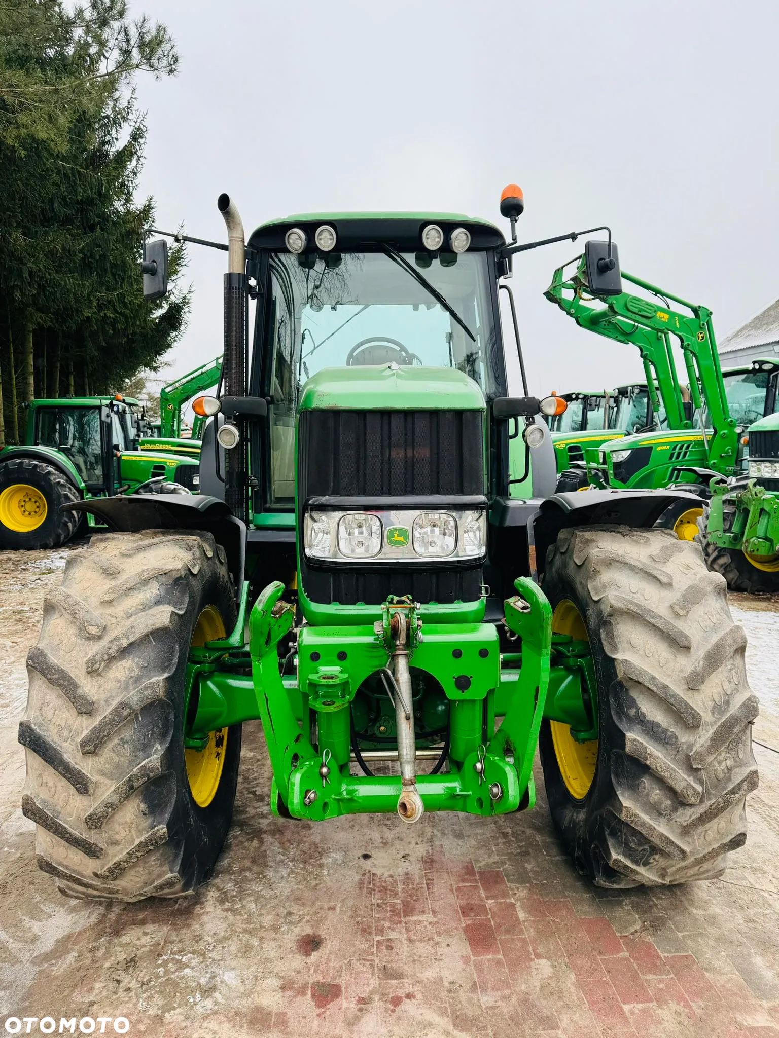 John Deere 6930 - 6