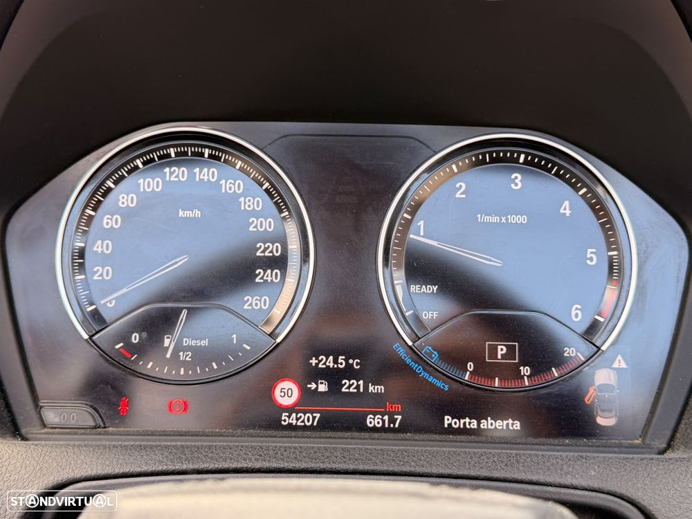 BMW 220 d Cabrio Pack M Auto - 8