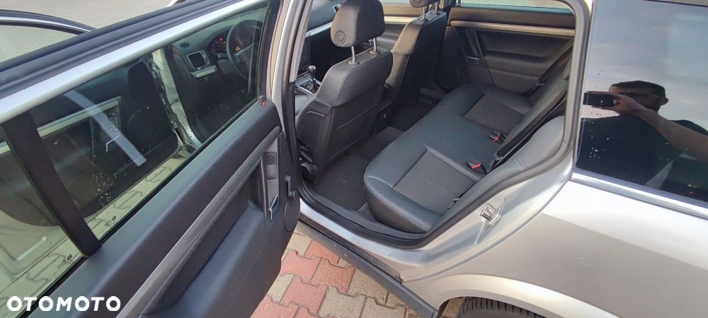 Opel Vectra - 8