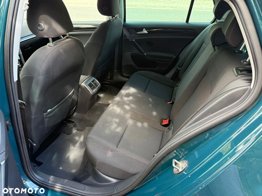 Volkswagen Golf 1.0 TSI Join - 10