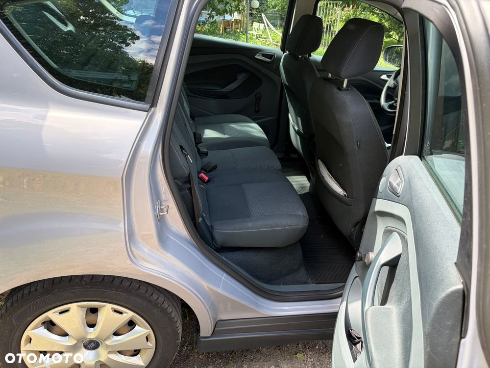 Ford C-MAX - 10