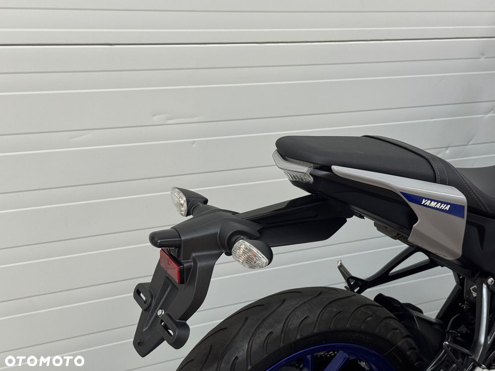 Yamaha MT - 6