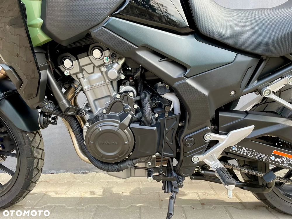 Honda CB - 11