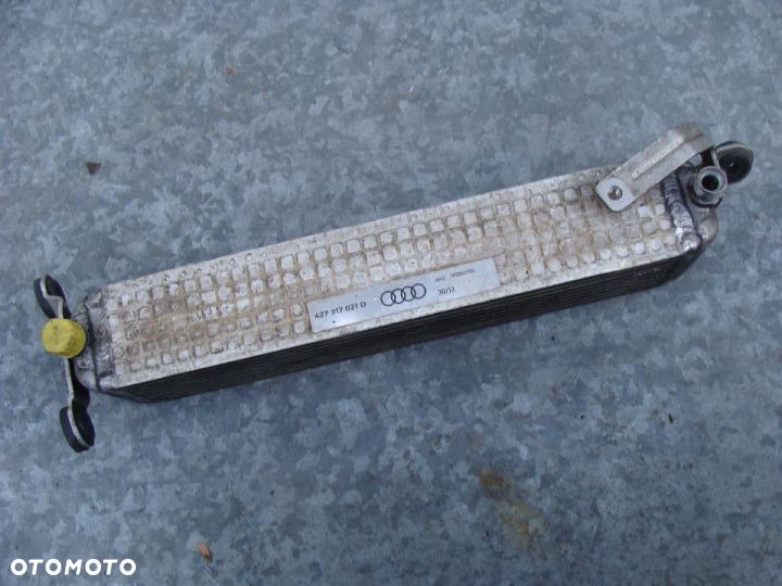 Audi R8 Chłodnica oleju automatycznej skrzyni biegów - 2