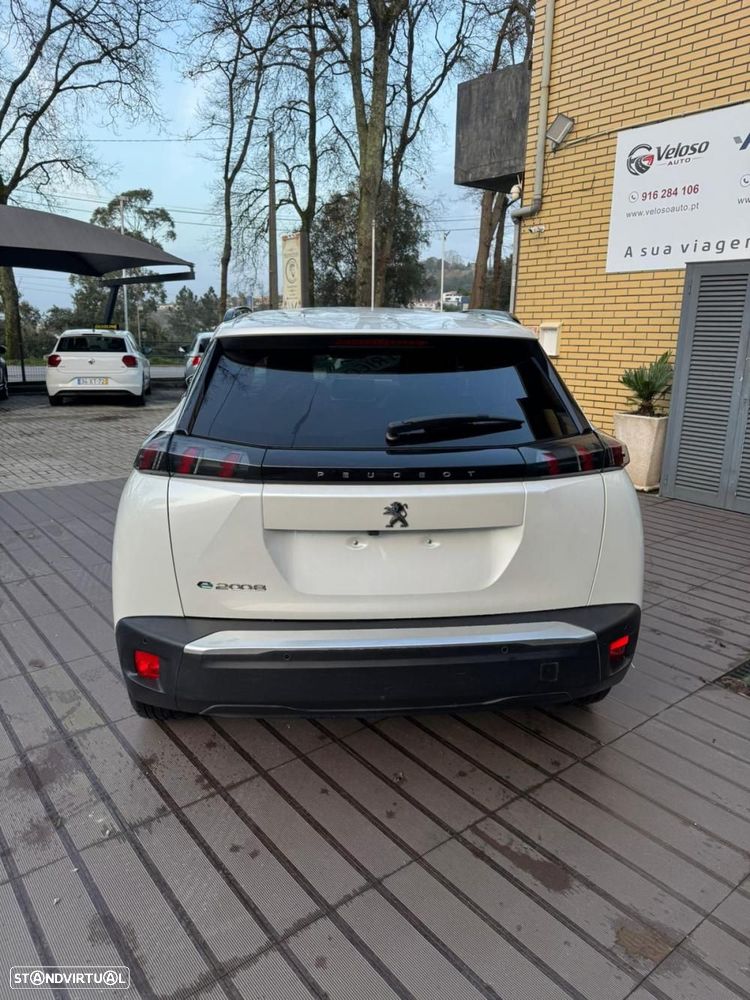 Peugeot e-2008 50 kWh Allure Pack - 5