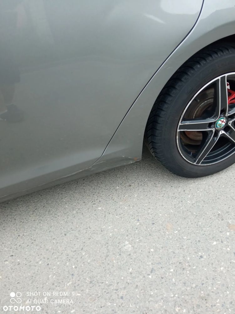 Alfa Romeo Giulietta 1.6 JTDM 16V - 19