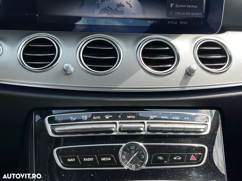 Mercedes-Benz E 200 7G-TRONIC - 24