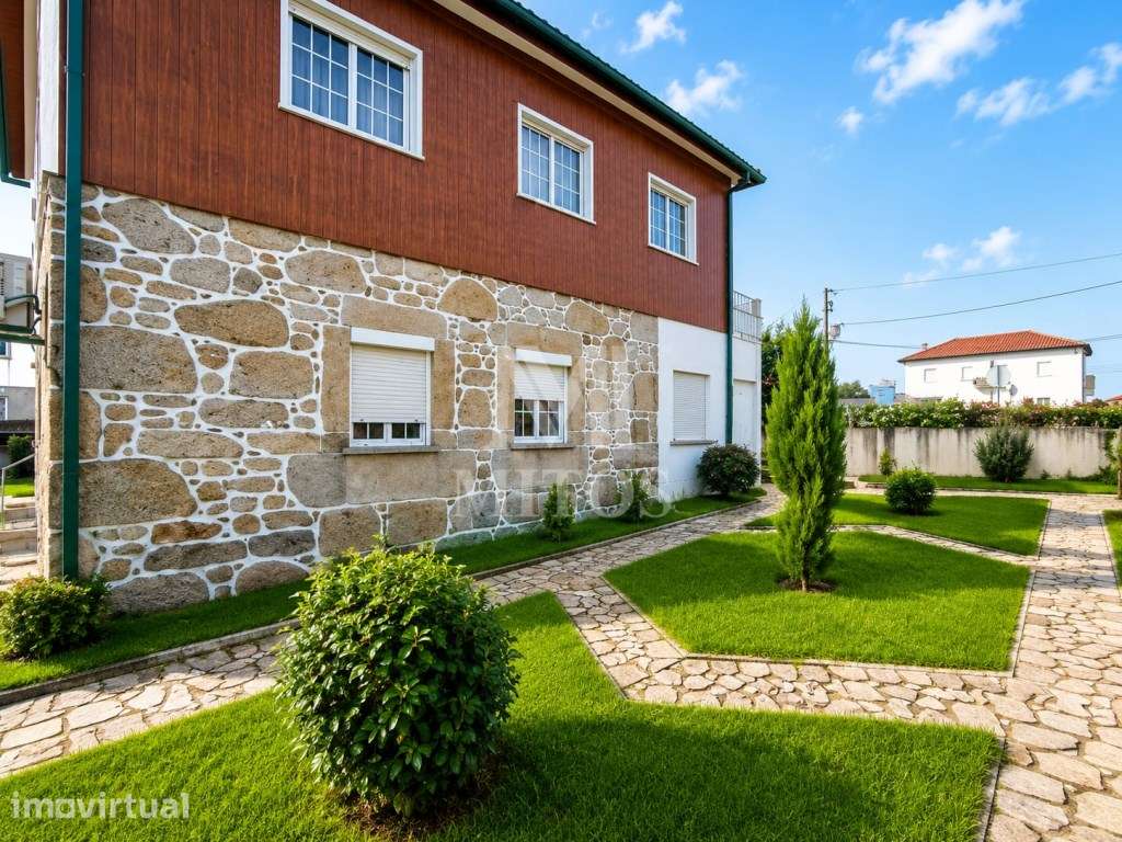 Moradia situada em Vila de Punhe - Grande imagem: 3/45