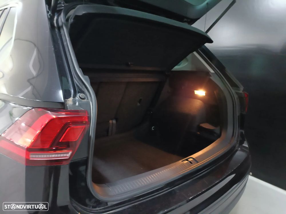 VW Tiguan 1.5 TSI Confortline - 10