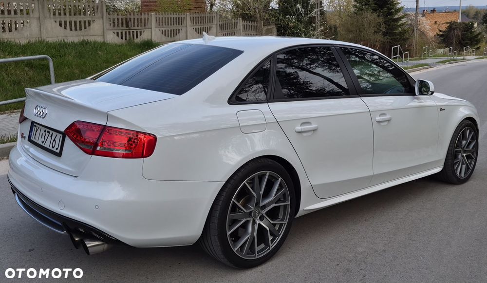Audi S4 Limousine - 14
