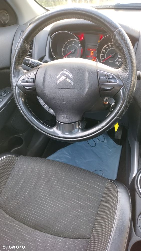 Citroën C4 Aircross 1.6 HDi STT 4x2 Seduction - 8