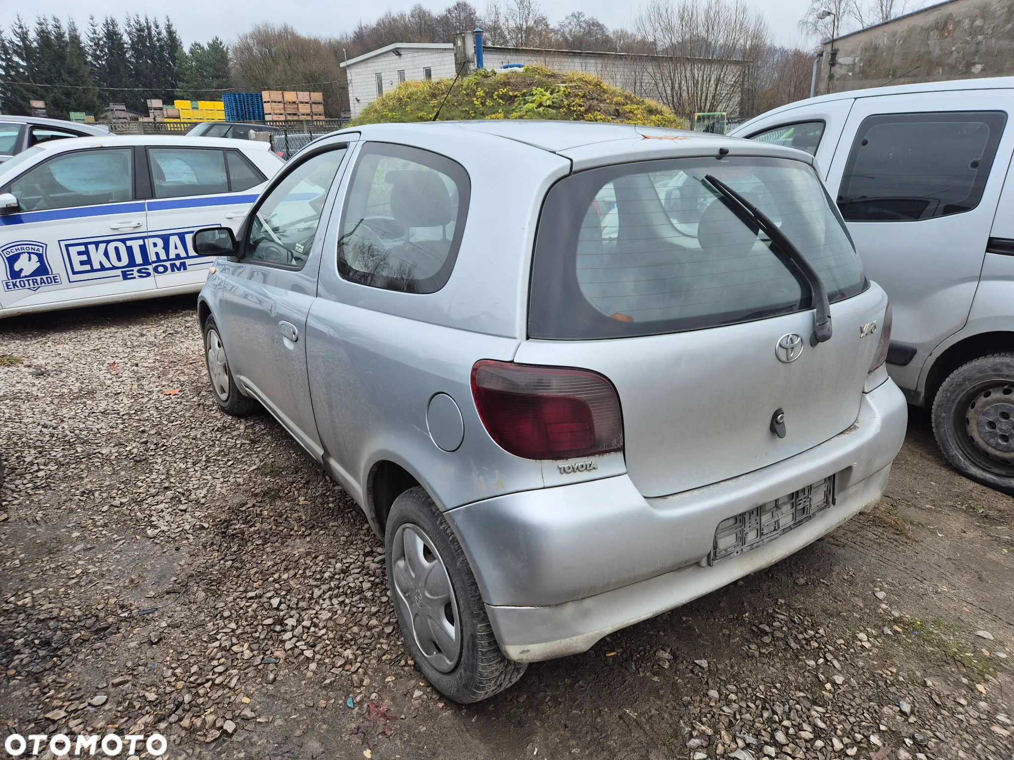 TOYOTA YARIS I 1C0 maska pokrywa silnika klapa bagażnika zderzak lampa reflektor pas przedni stop lampy halogeny - 4