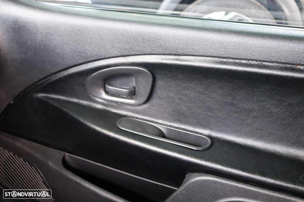 Citroën Saxo 1.6i 16V Cup - 13