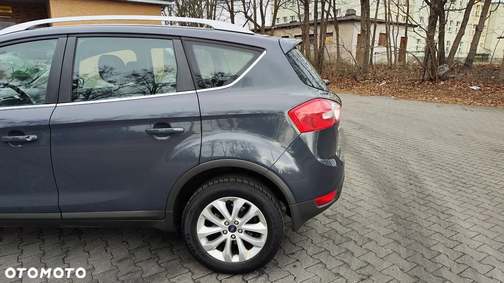 Ford Kuga 2.0 TDCi Titanium - 5