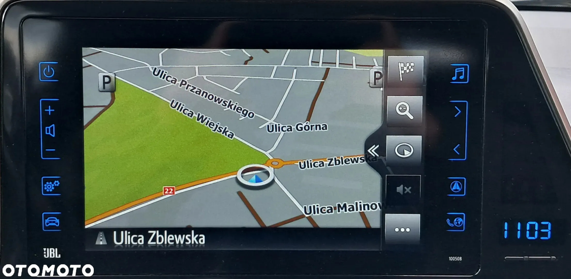 Toyota C-HR 1.8 Hybrid Neon Lime powered by JBL - 17