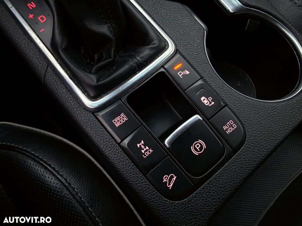 Kia Sportage 2,0 CRDI AWD Aut. GT Line - 8