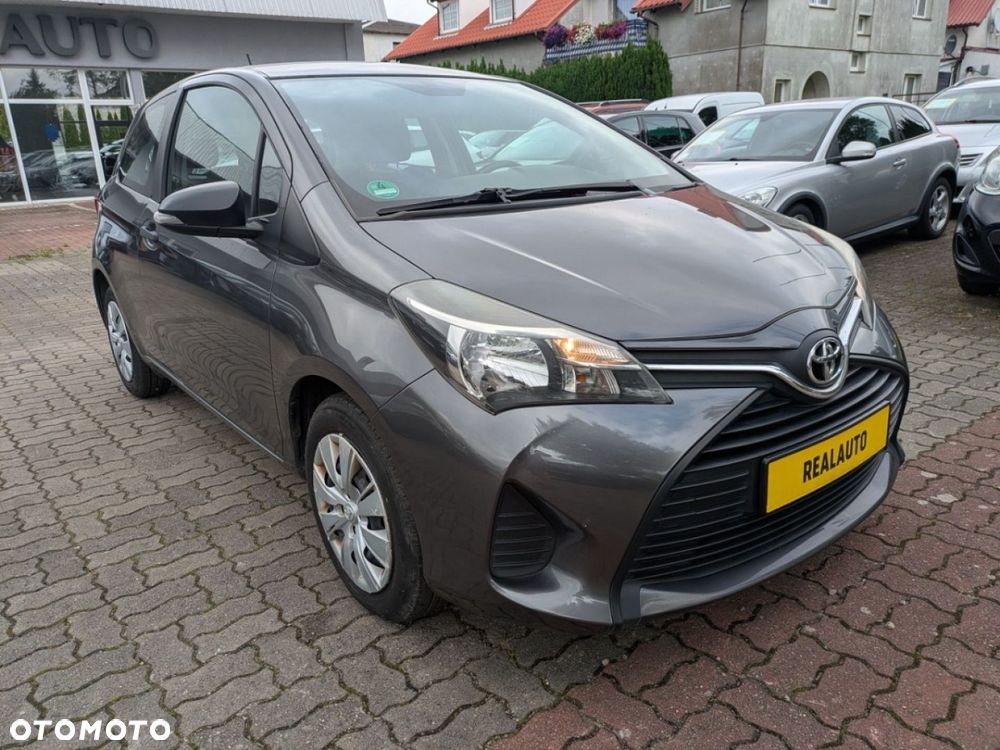 Toyota Yaris - 1