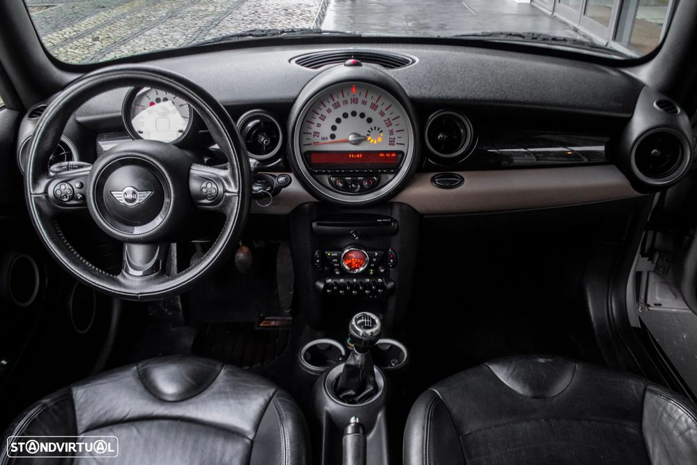 MINI 3 Portas Cooper D - 35