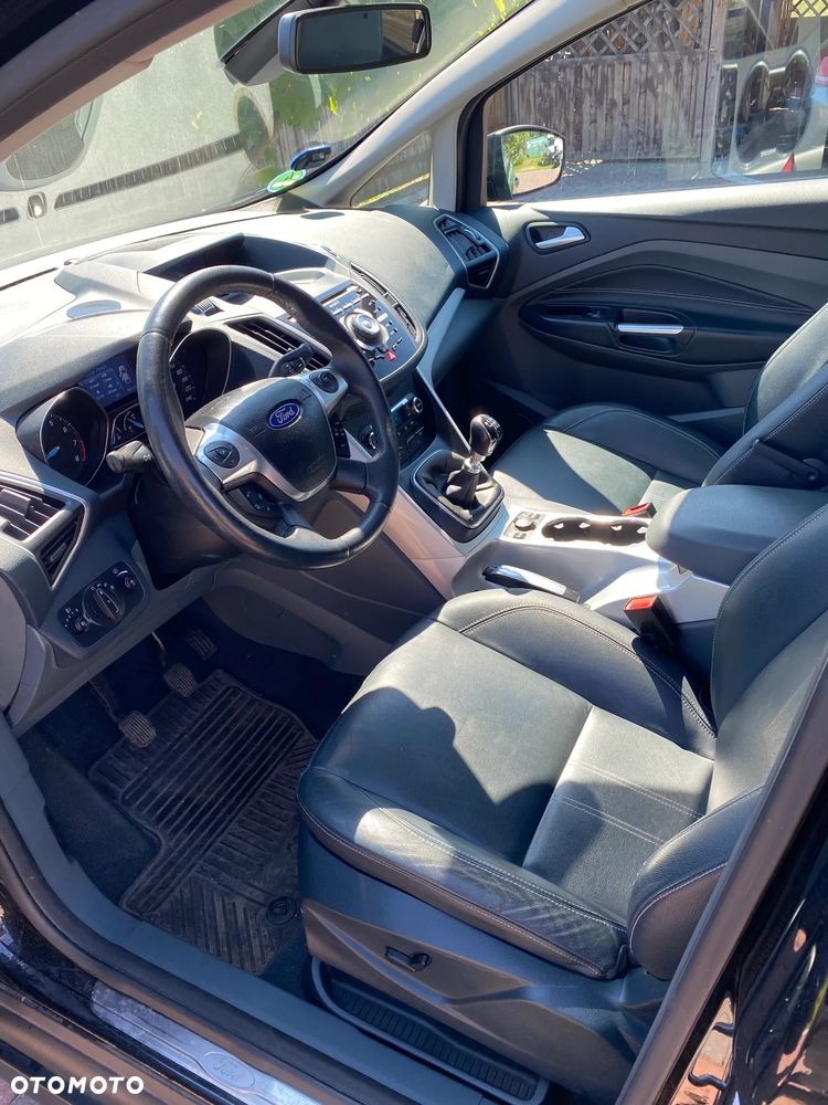 Ford Grand C-MAX - 12
