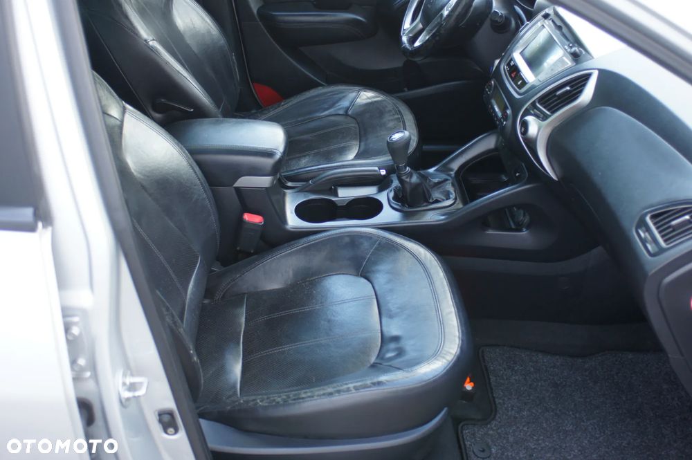 Hyundai ix35 2.0 Premium 2WD - 25