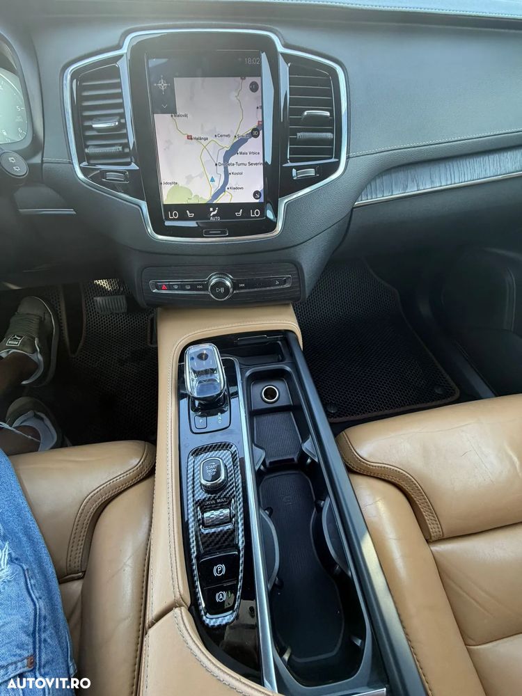 Volvo XC 90 B5 MHEV AWD 7 locuri Momentum - 21