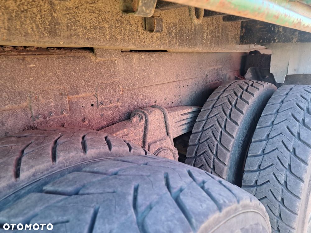 MAN 6x4 26.463 wywrotka 3 osiowa - 11