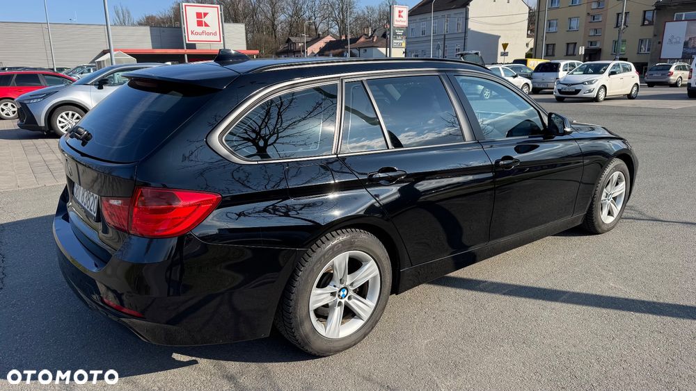 BMW Seria 3 318d - 8