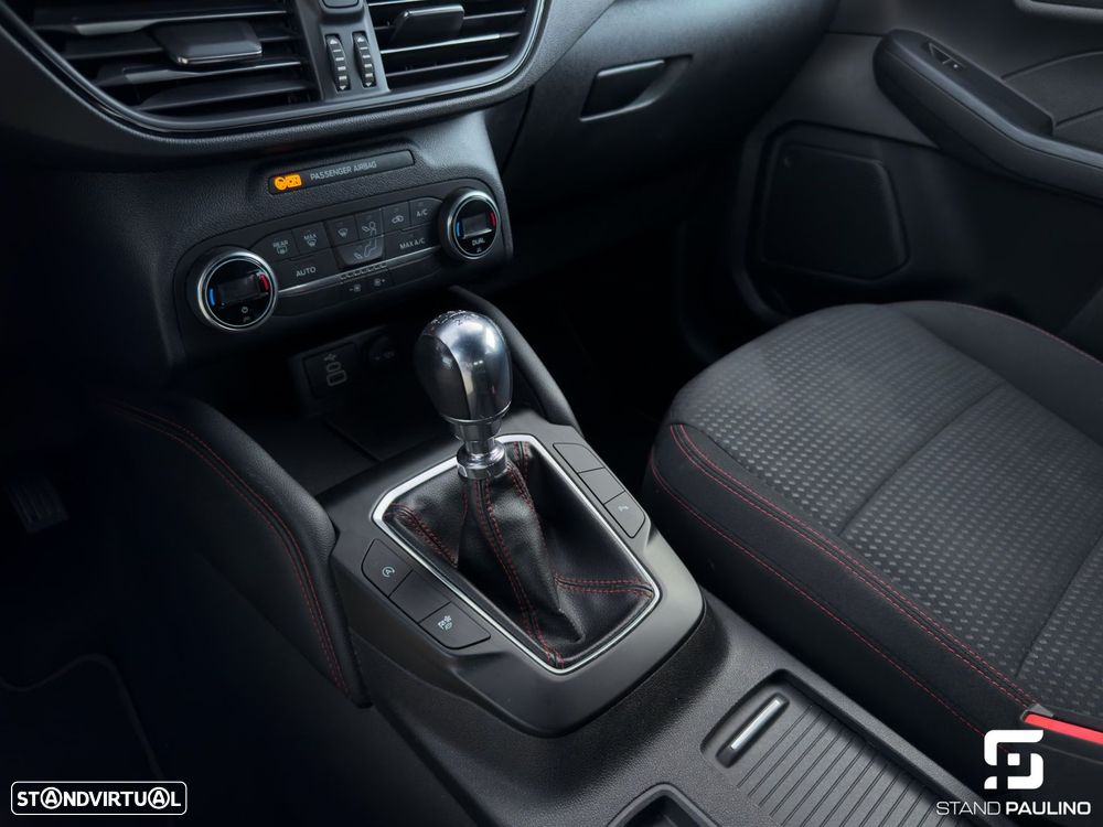 Ford Kuga 1.5 EcoBoost ST-Line - 25