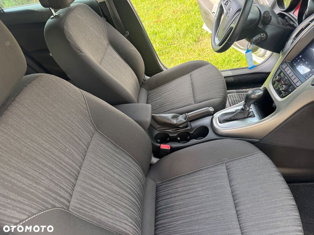 Opel Astra IV 1.6 Cosmo - 15