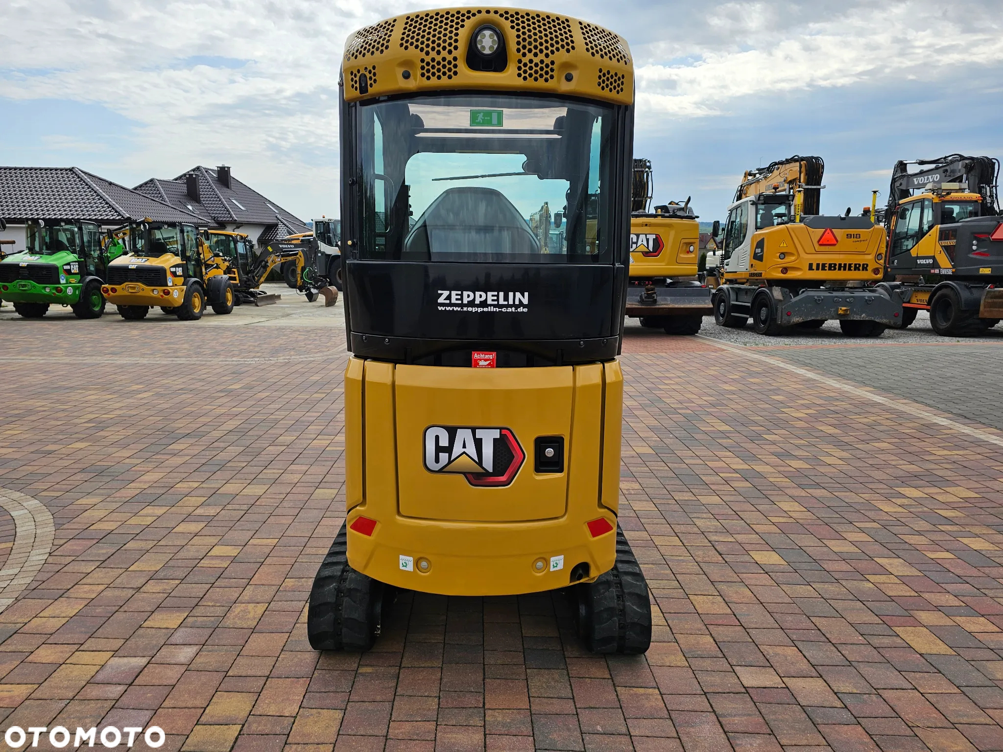 Caterpillar 301.6 - 5