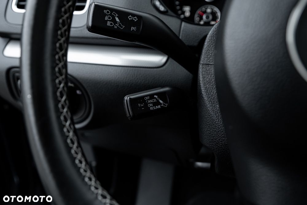 Volkswagen Sharan 2.0 TDI DSG Blue Motion Match - 30